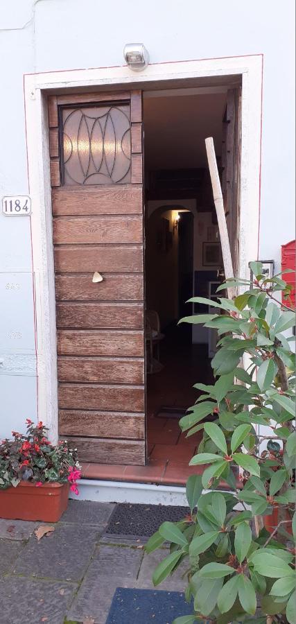 Hotel Grandpa Mau à Lucques Extérieur photo