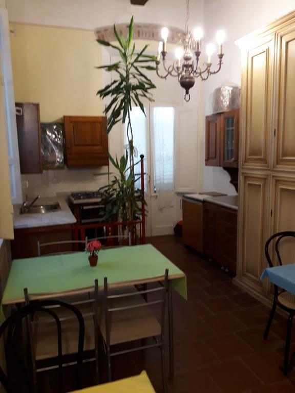 Hotel Grandpa Mau à Lucques Extérieur photo